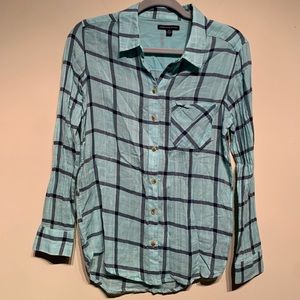 American Eagle Button-Up Polo